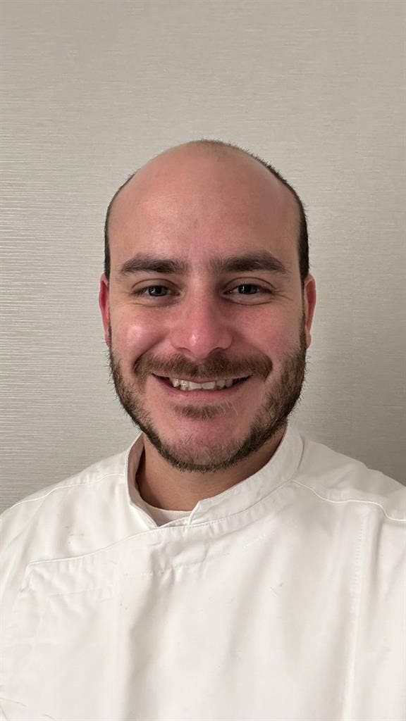 Chef looking for a room to rent