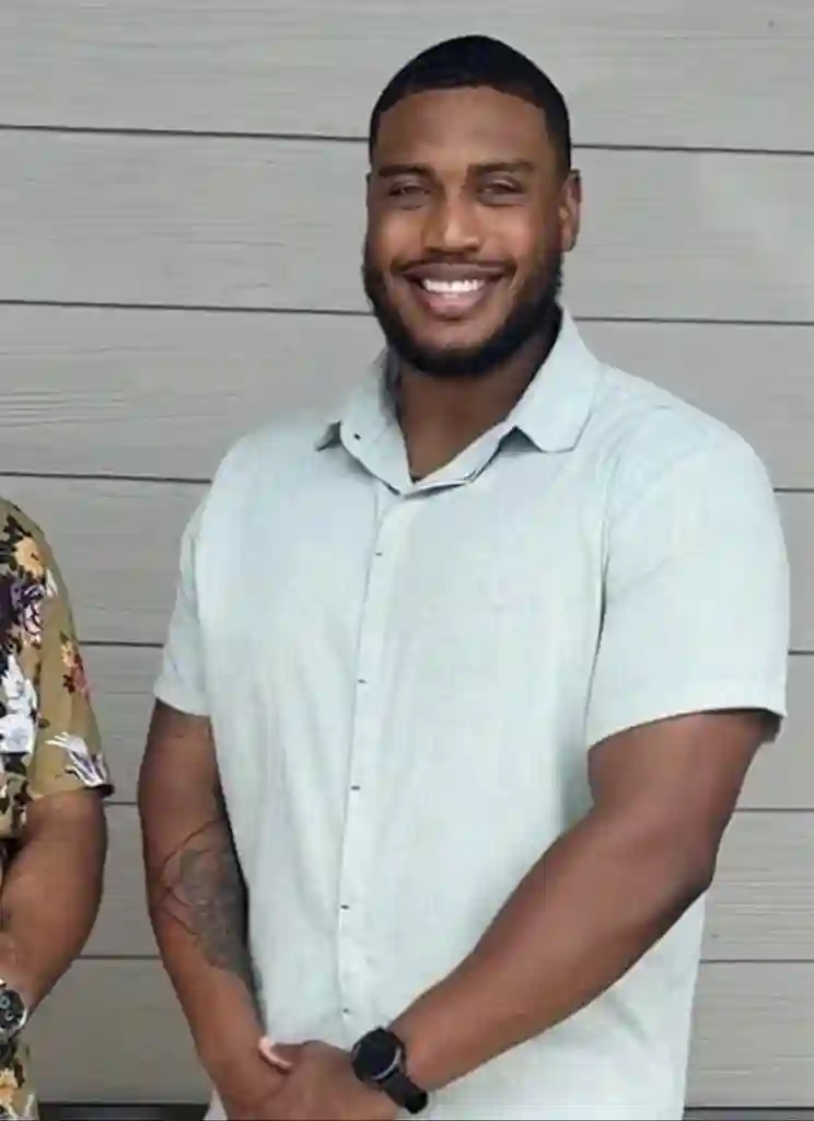 Looking for a roommate