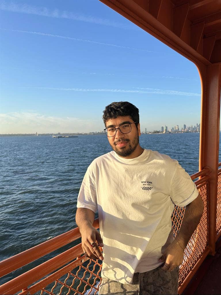 Looking In Manhattan or Brooklyn