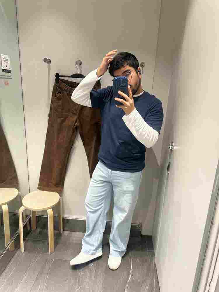 Looking In Manhattan or Brooklyn