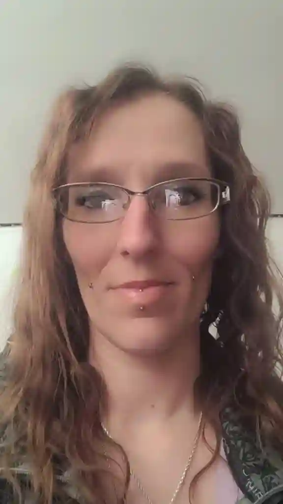 Easy going, quiet, hard working.