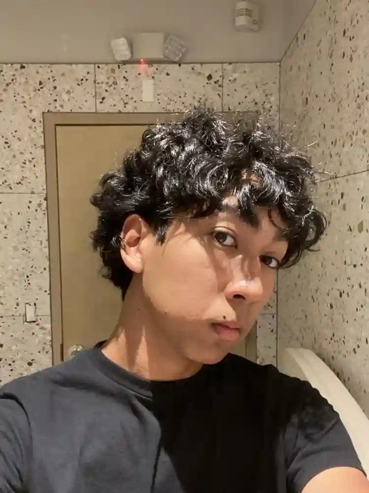 $ looking to move in with someone