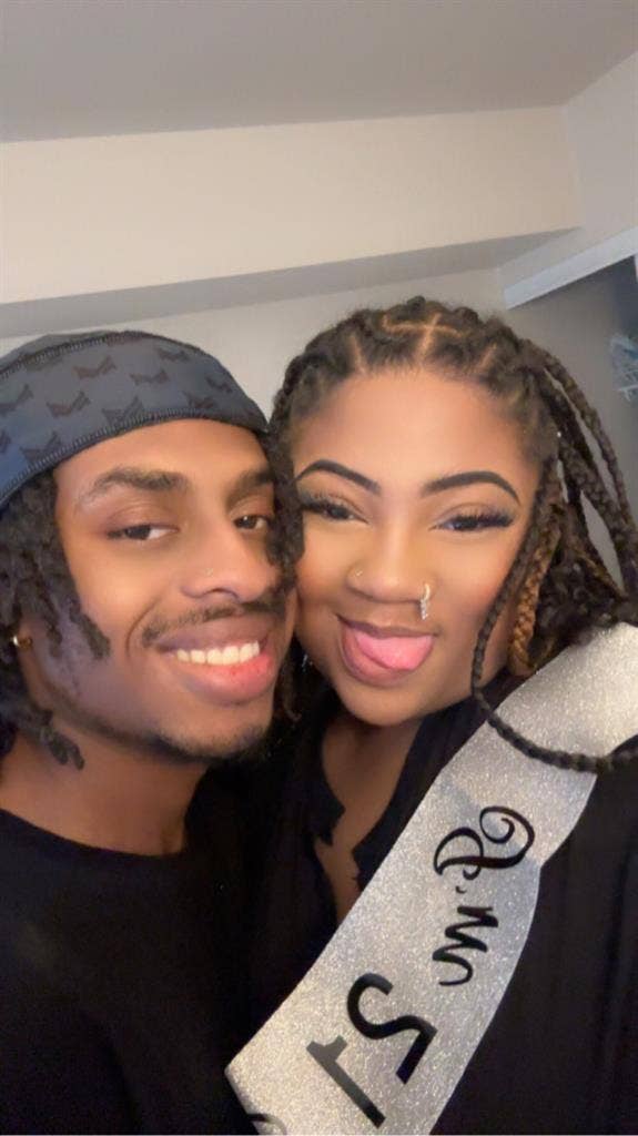 Couple looking for a room