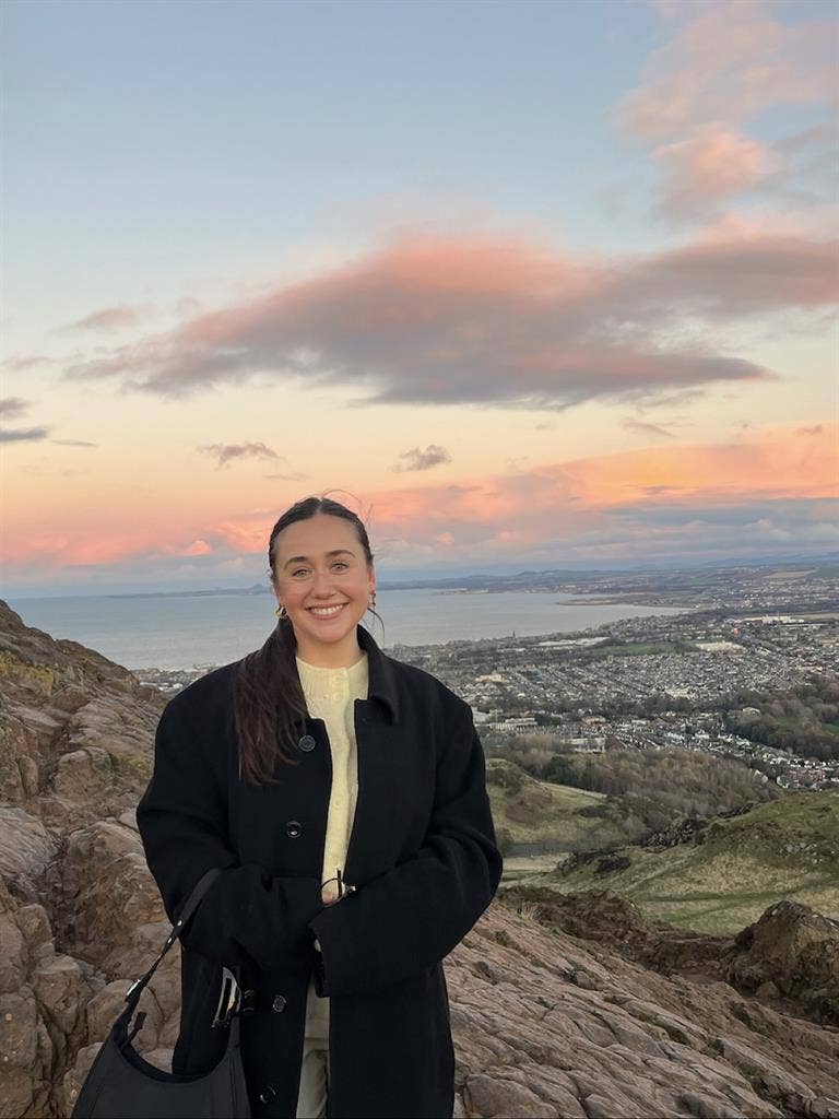 Looking to sublet th Feb