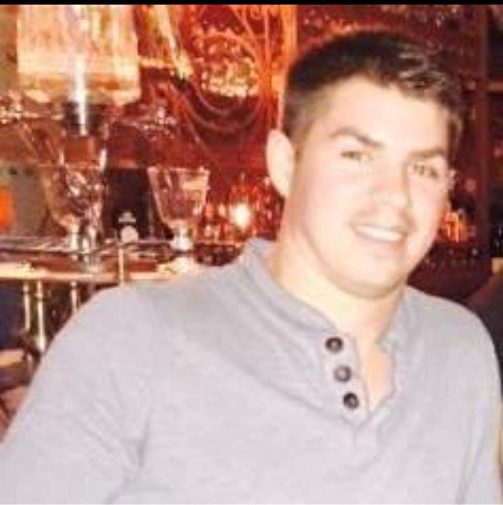 Looking for roommate (male)