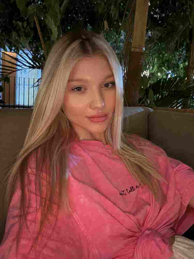 Looking for a room nearby the MOE