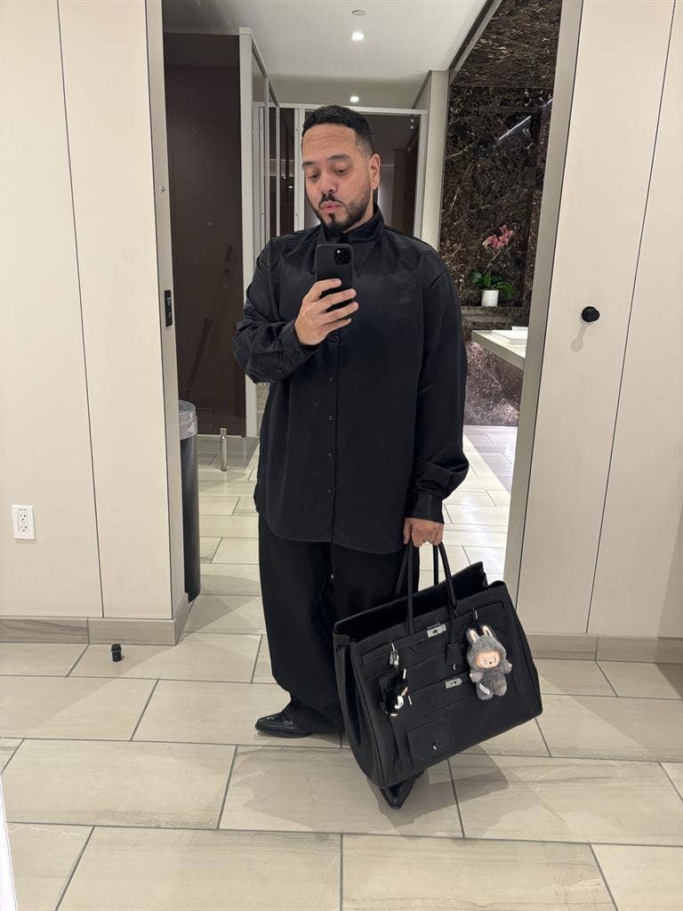 I NEED A ROOM IN LOGAN SQUARE ONLY