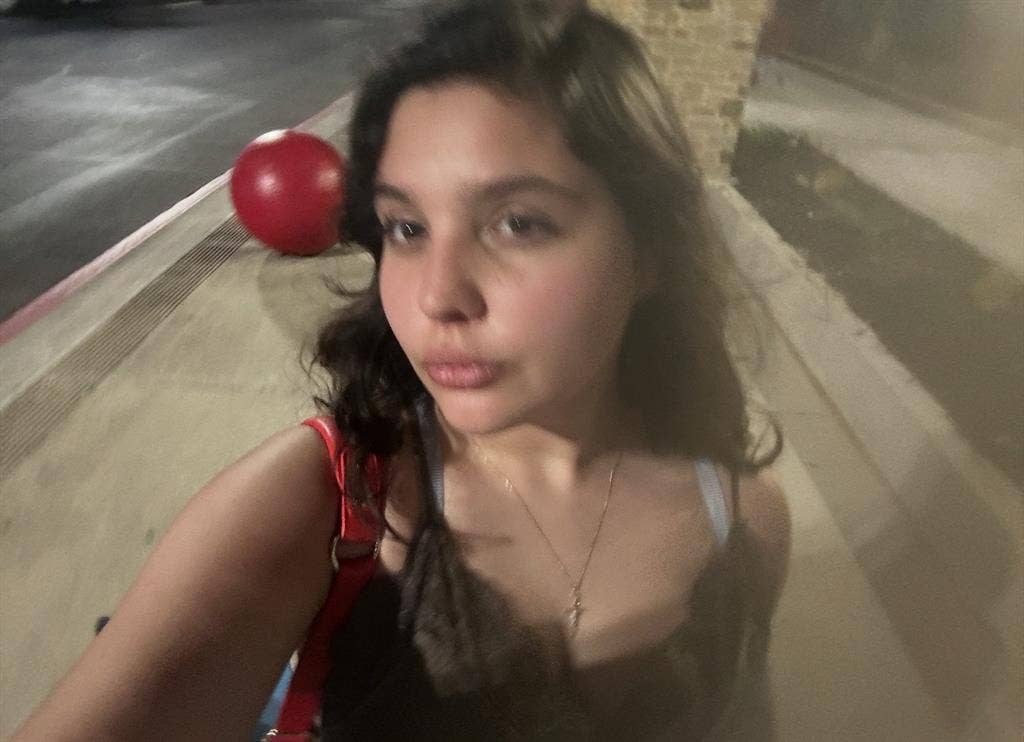 Looking for place to live by Dec.