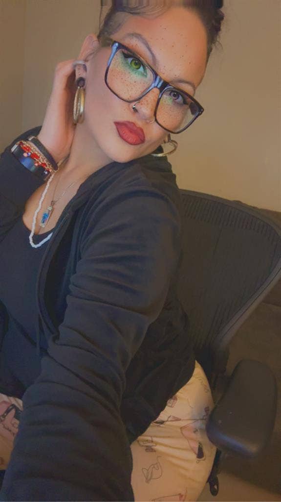 Looking for a room females only