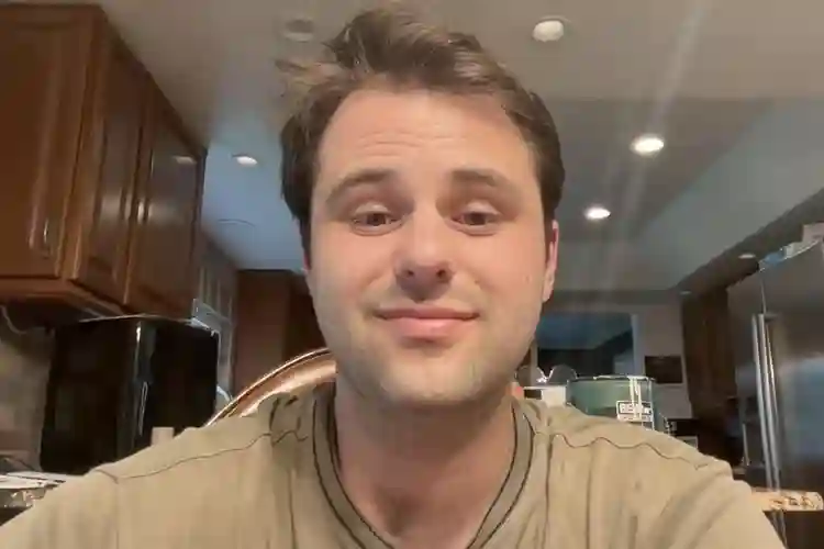 Looking for Roomates