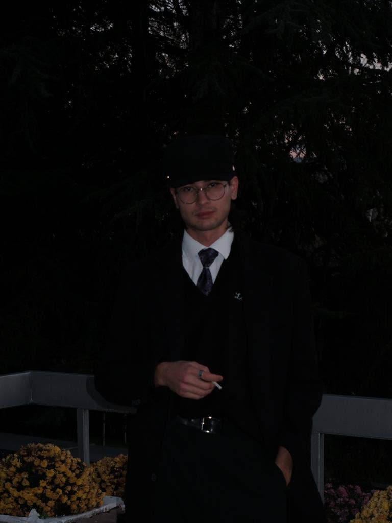 Looking for a room/apartment