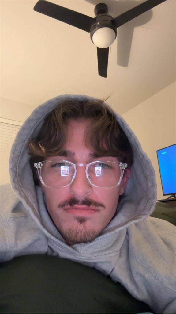 Looking for roommates