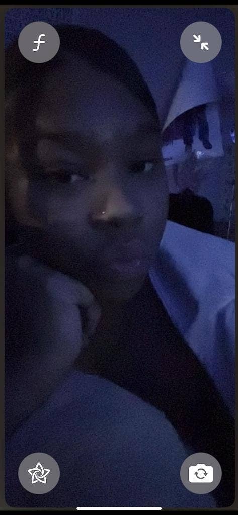 Looking for roommate