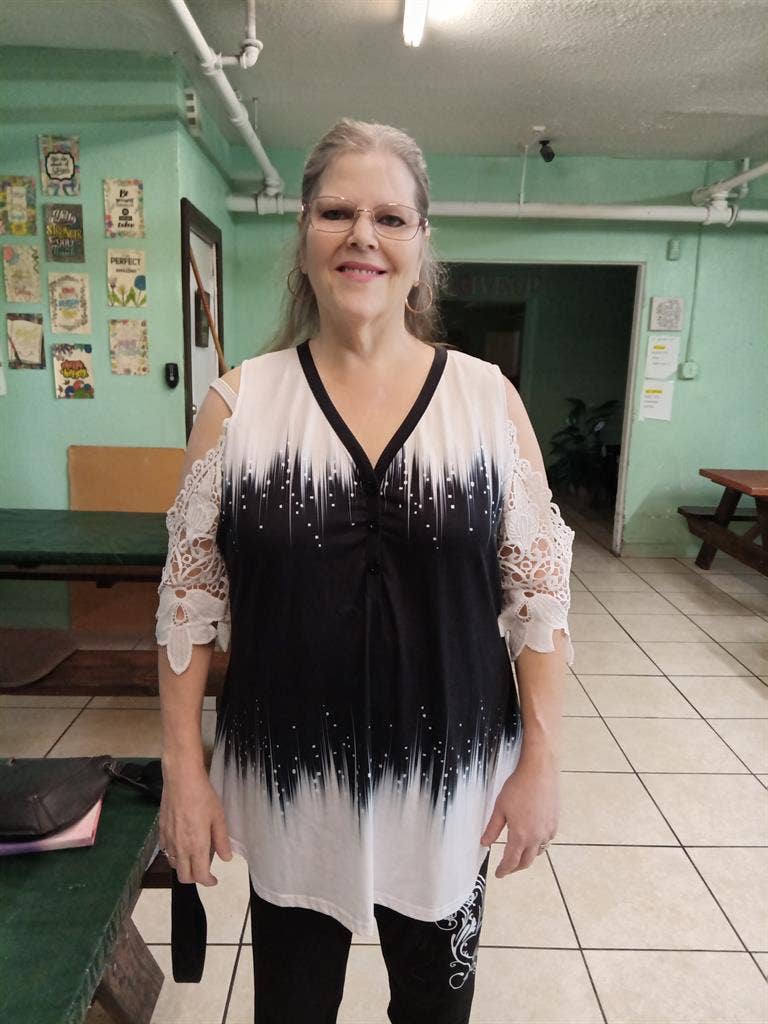 Private bed/bathroom $