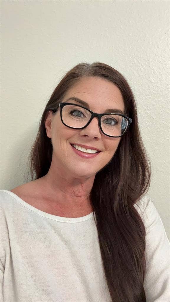 Professional female seeking a room.