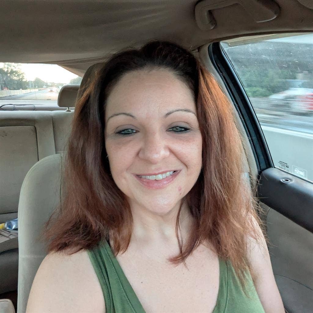 Single Female Seeking Room