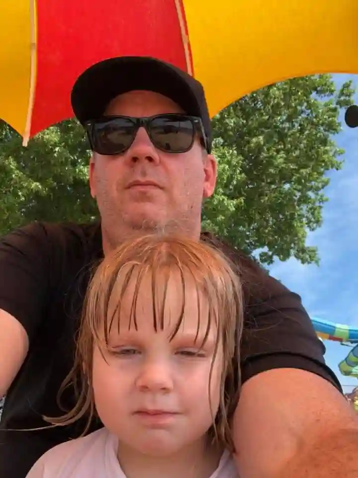 Looking for a room to rent