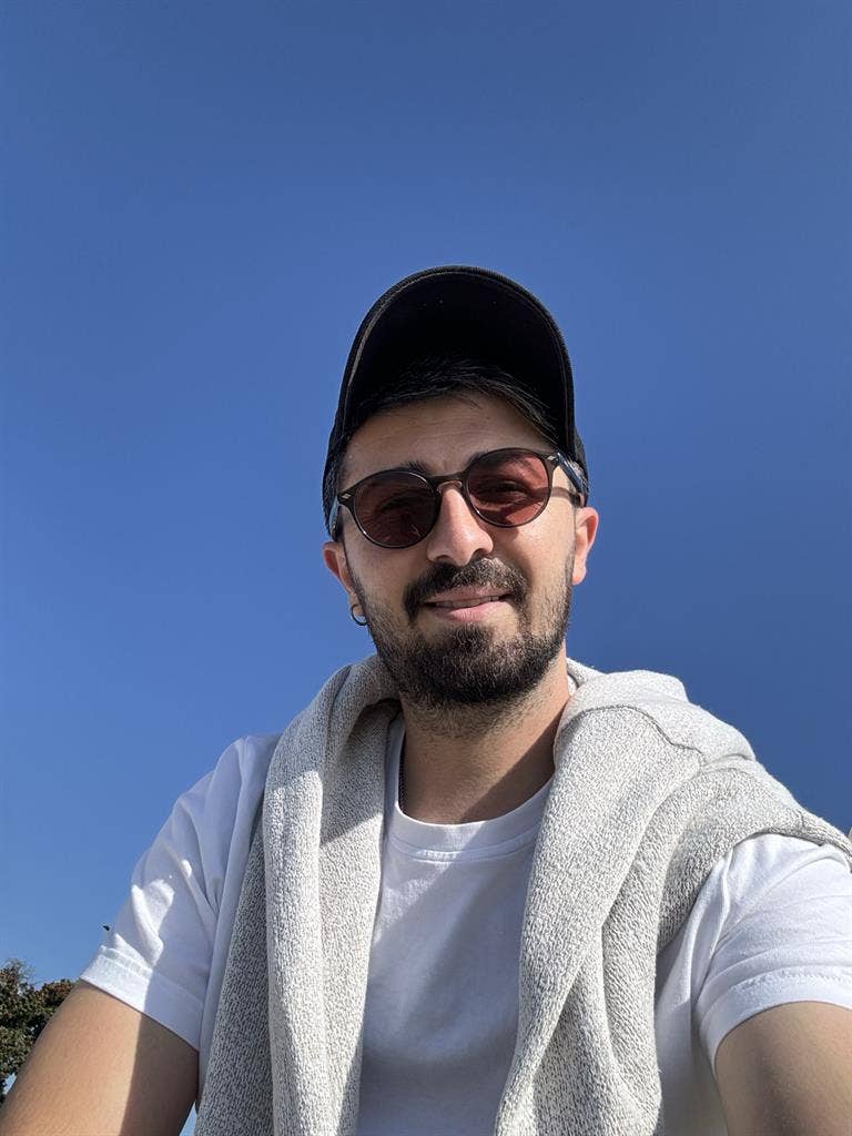 Looking in PB — Open to Buddying Up