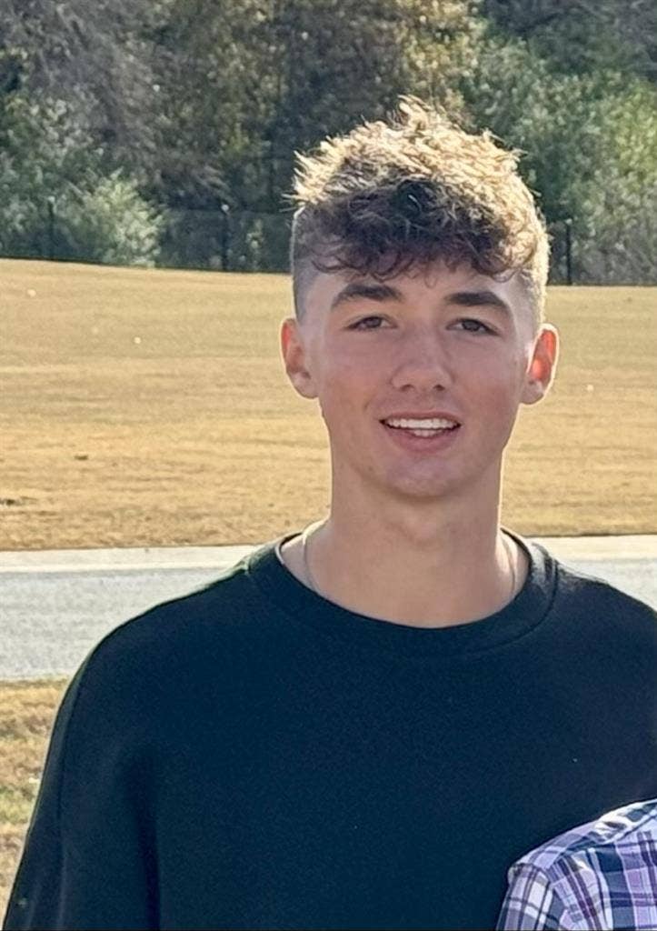 College student needing a room!