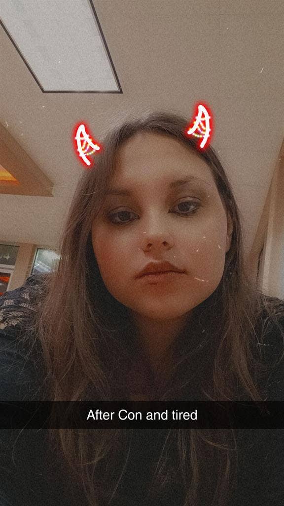 Need a female roommate for College