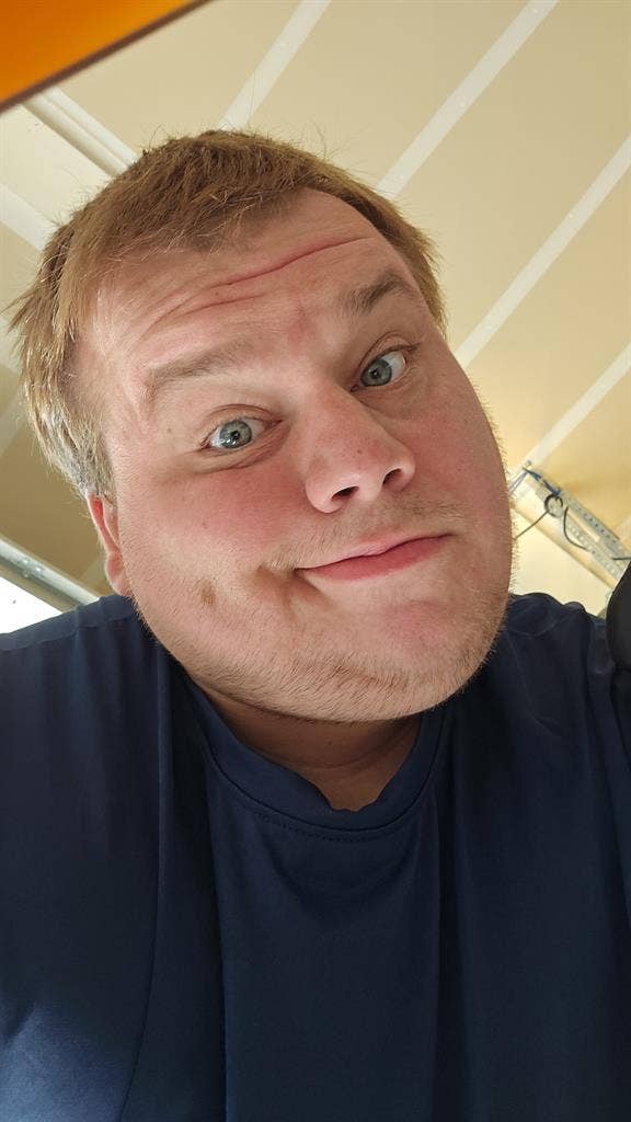 Male Looking for room