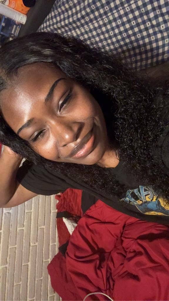 Looking for a roommate