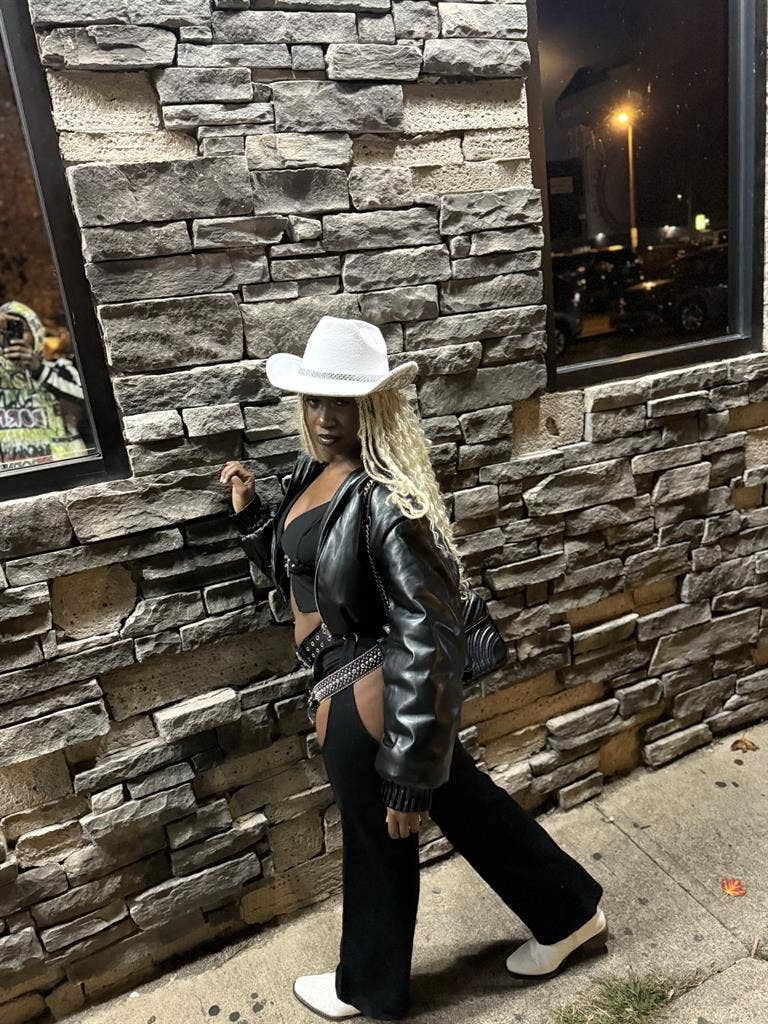 Hi my name is Zephany Houston!