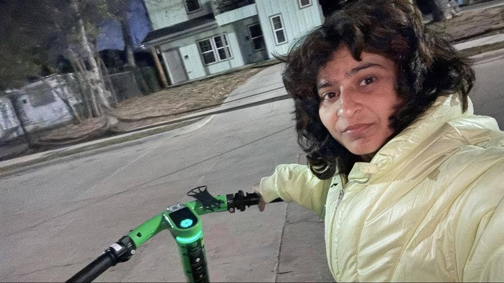 Need urgent privet room