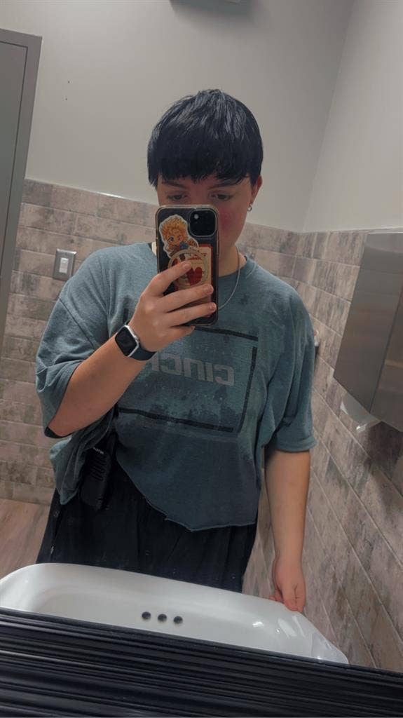 Looking to find a roomate/room!