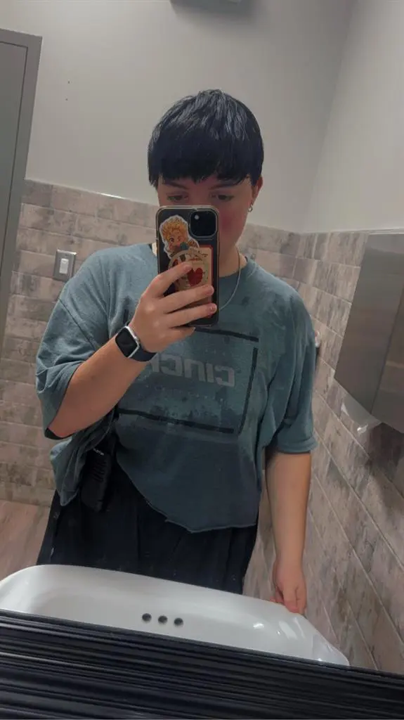 Looking to find a roomate/room!