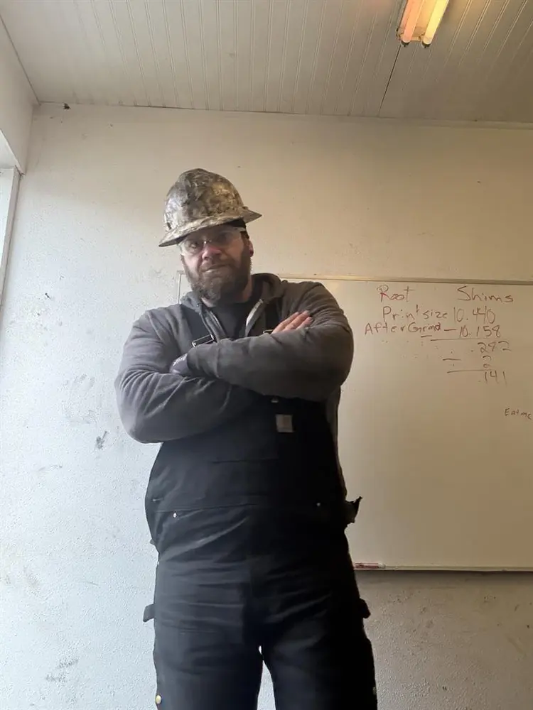 Quiet laidback cooks cleans n pays!