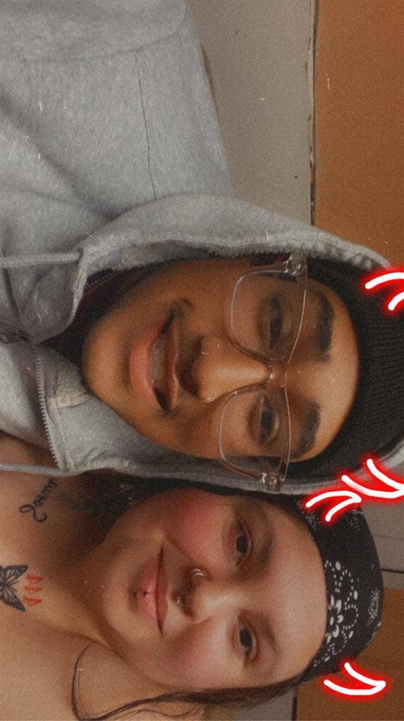 Looking for spare bedroom for 2