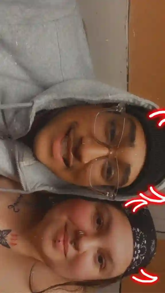 Looking for spare bedroom for 2