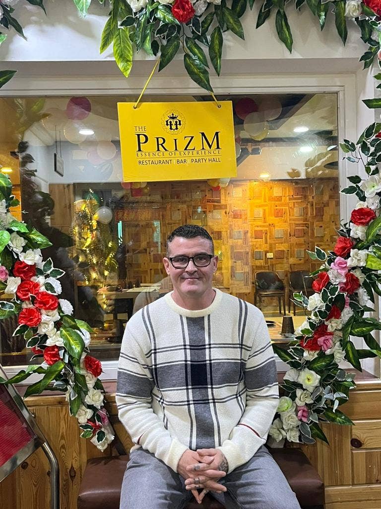 Looking for a room...