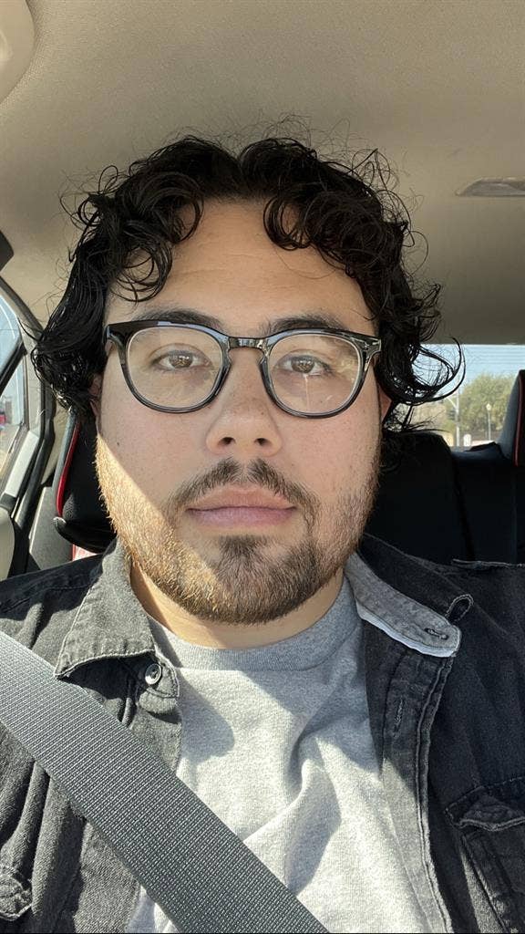 Clean IT nerd looking for a room!