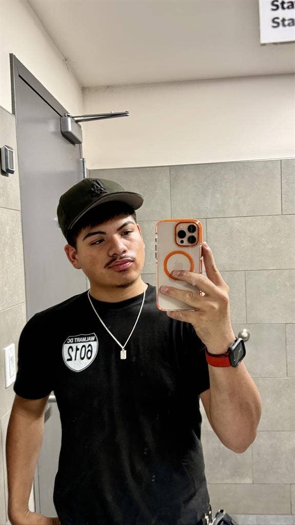 Looking for
 an apartment!
