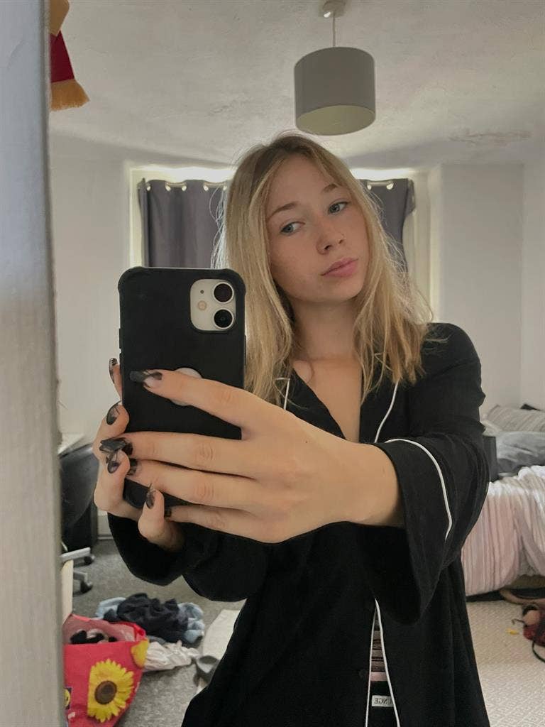 Looking for housemates