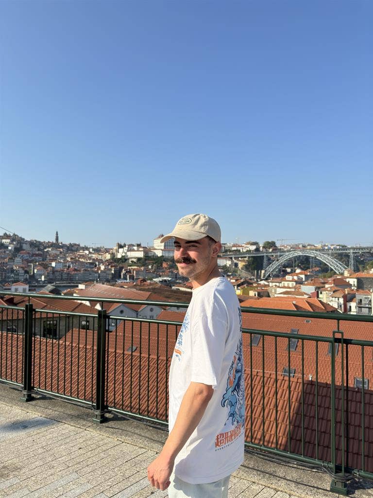 Clean tenant with stable income.