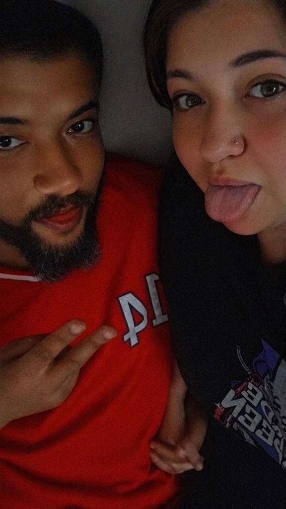 Couple looking for roomate