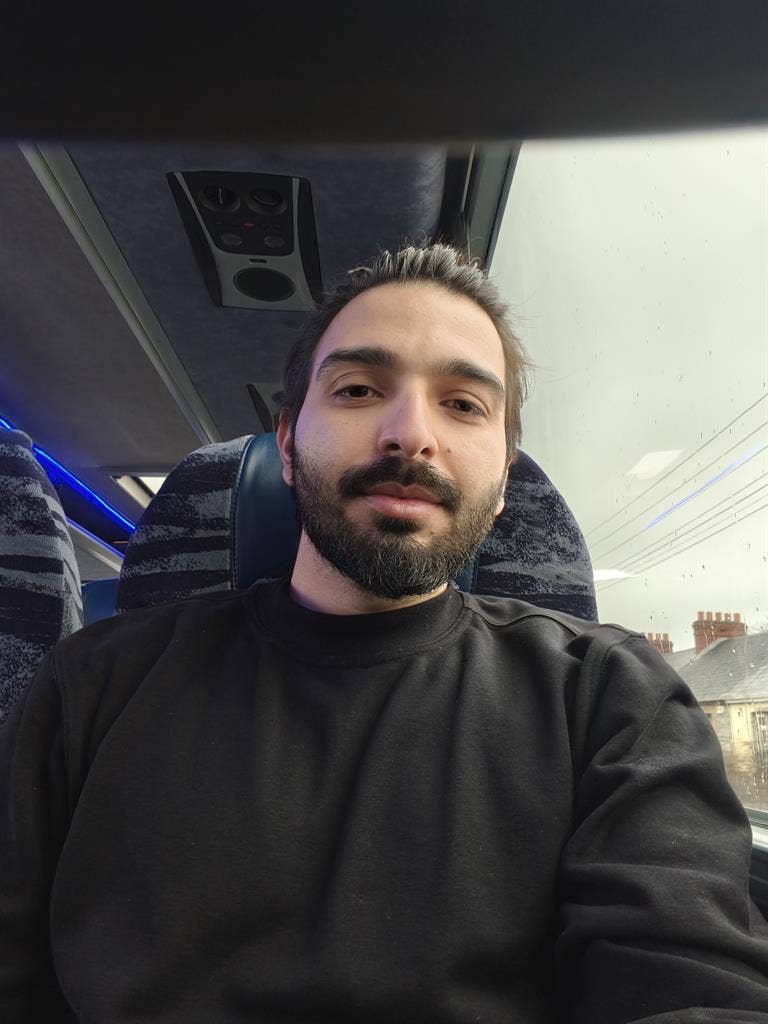 Non‑Smoker, Clean & Respectful