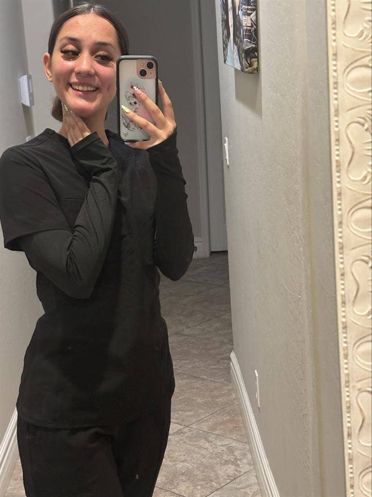Looking for a roomie:)