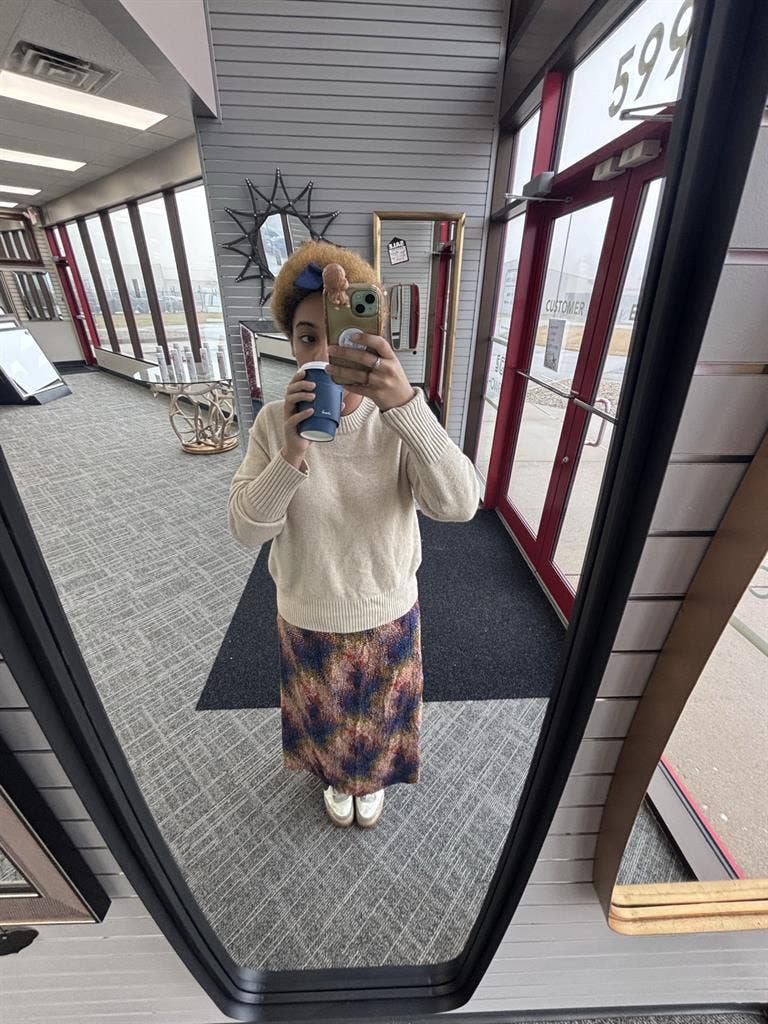 9–5 Worker Seeking Pet-Friendly Rm