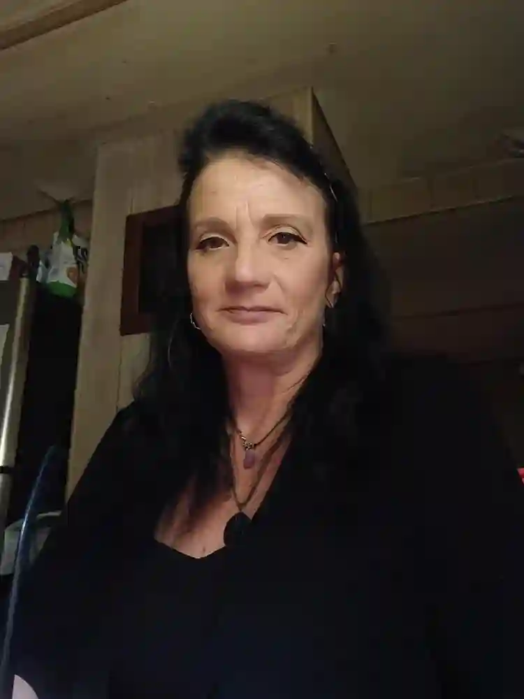 I'm 56- No Drama - dog friendly