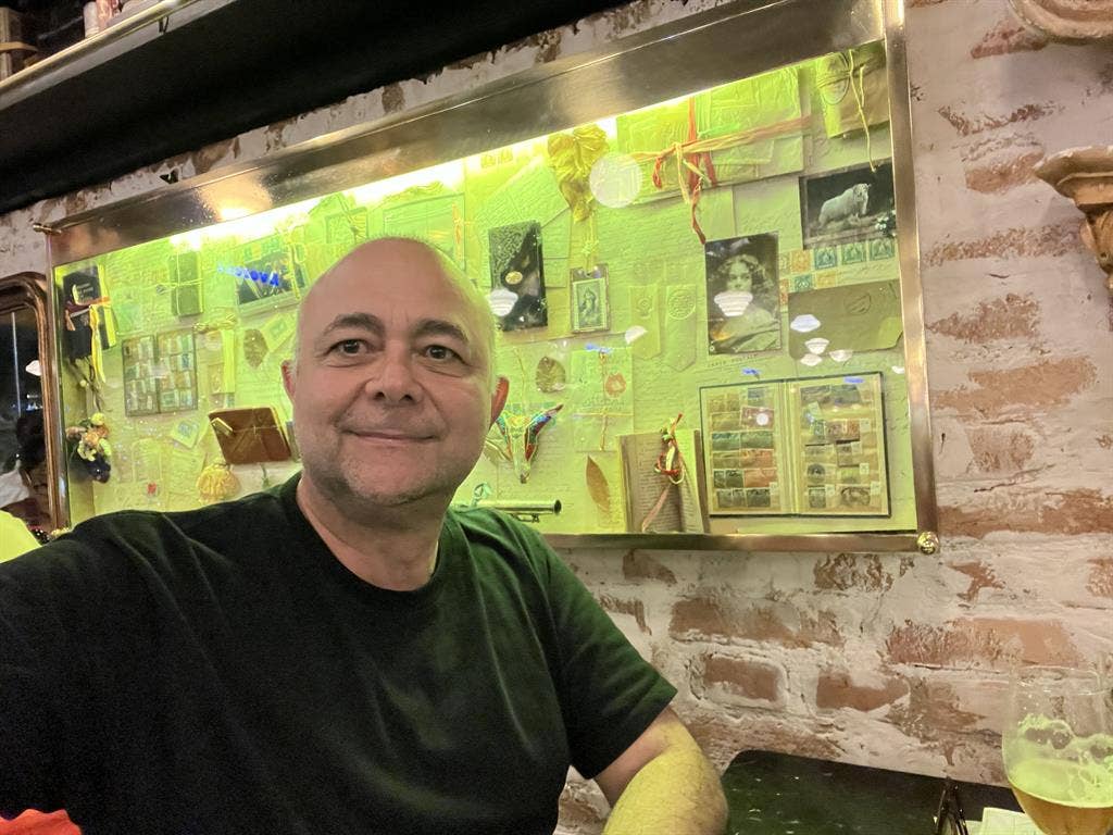 Procuro quarto em Copacabana