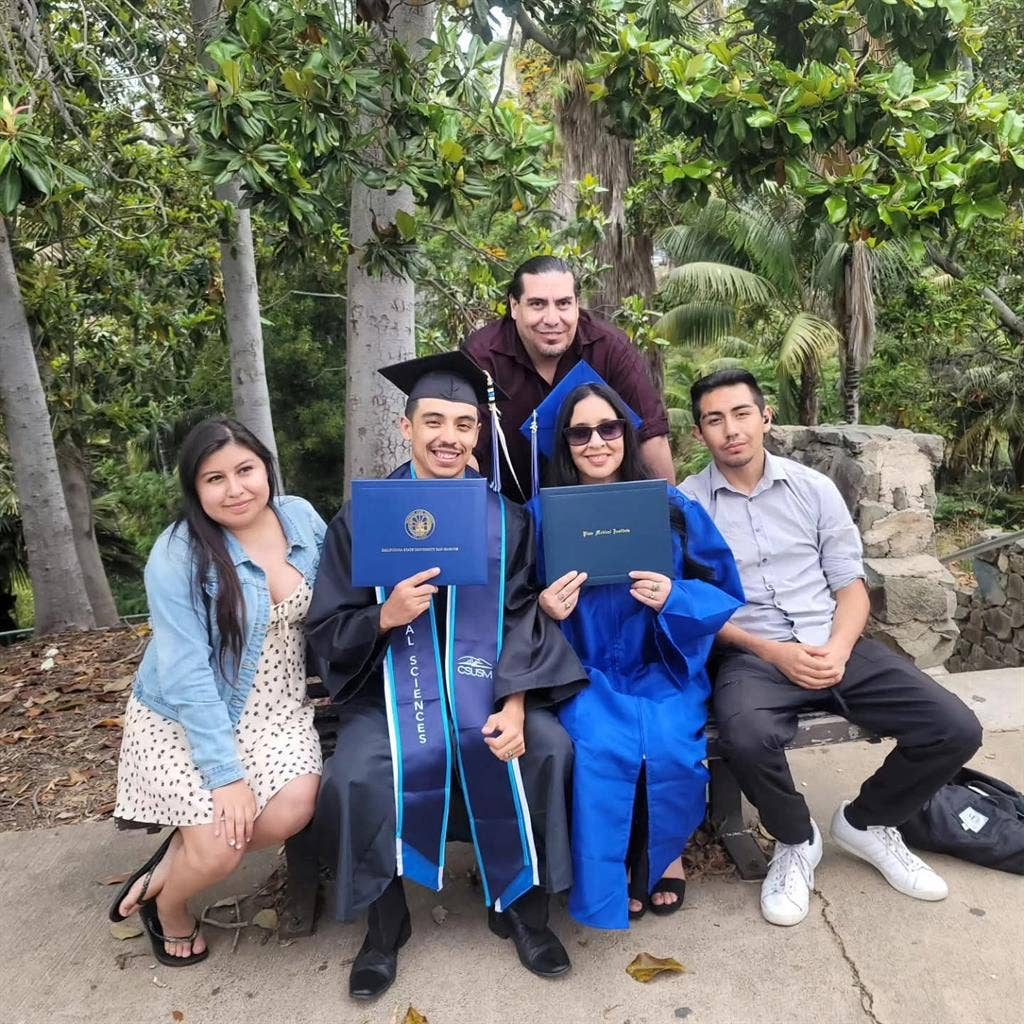 Family of 5 Seeking Home To Rent