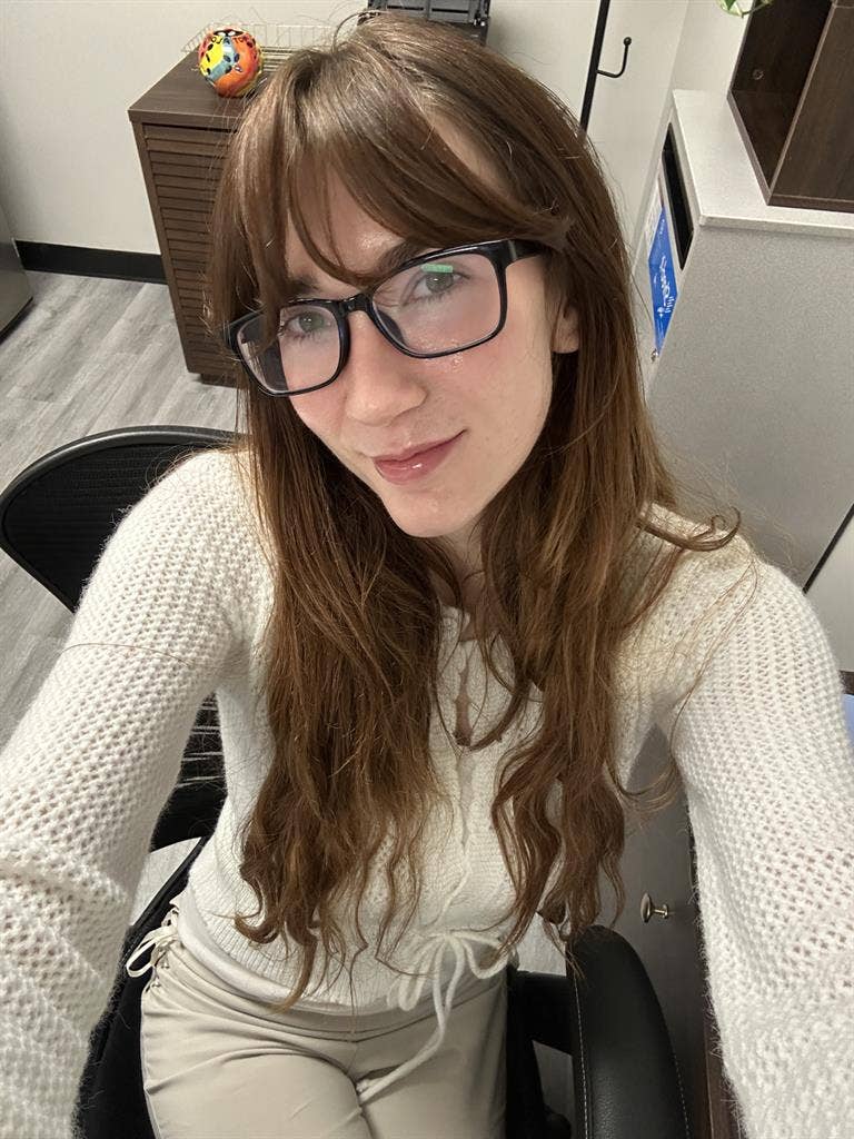 Professional Looking for a Room