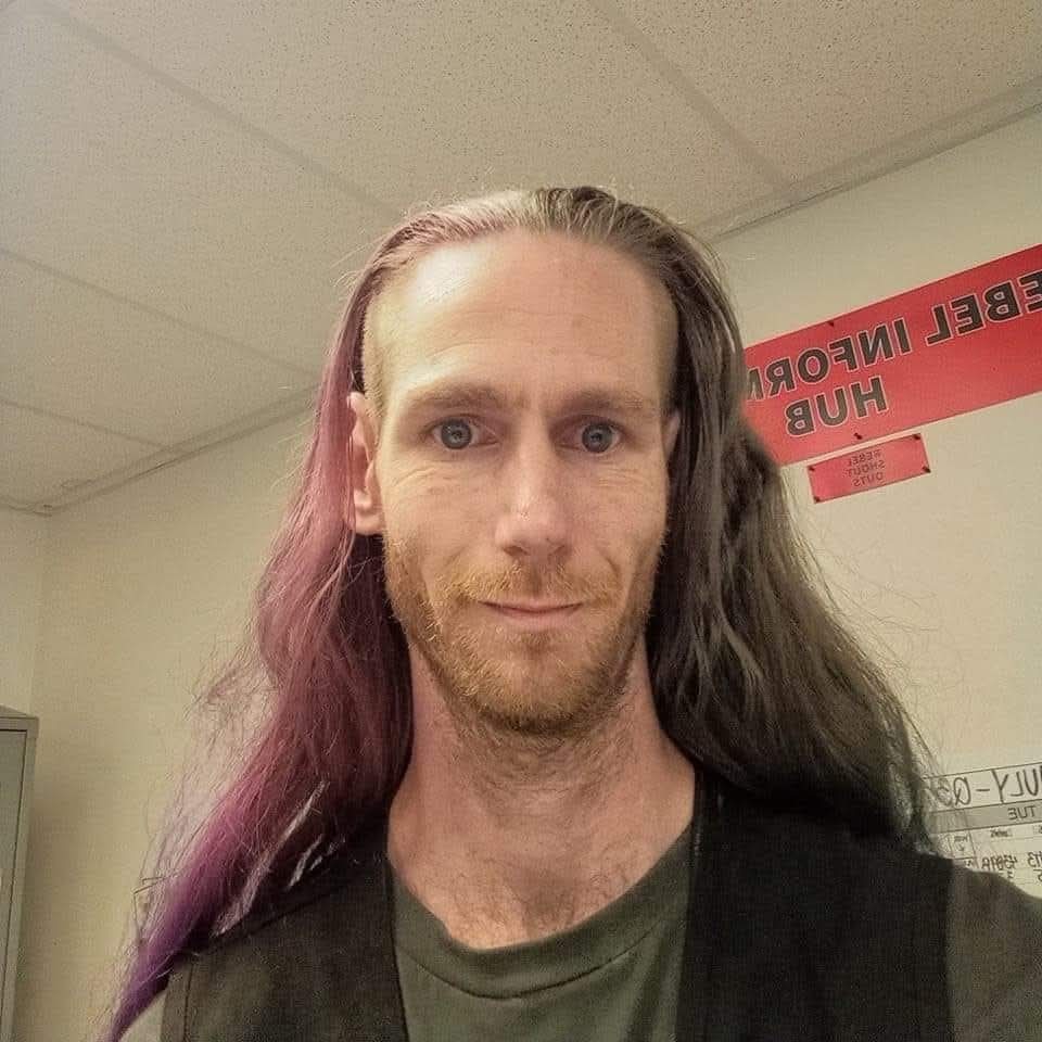 Your Newest favorite Roommate