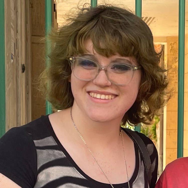 Looking to become a roommate