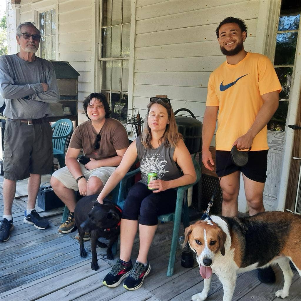 Looking for a Place or Roommate