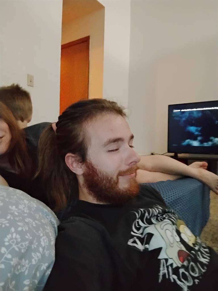 Quiet 28 year old, looking for room